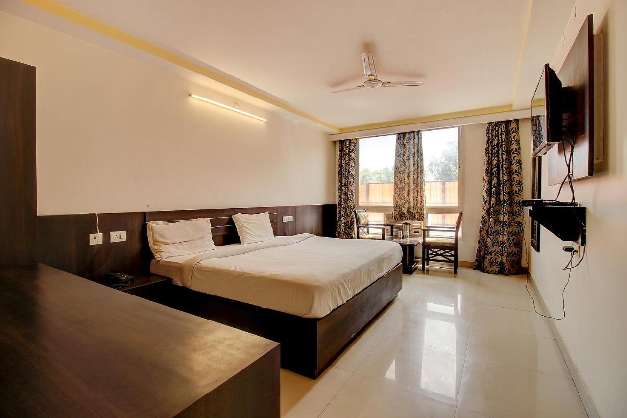 Fabhotel Ps Grand Lucknow Exterior photo